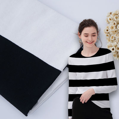 Ein guter Preis. Bequeme und feuchtigkeitsdichte und glatte gestreifte Strickstoffe für den Freizeitgebrauch Online