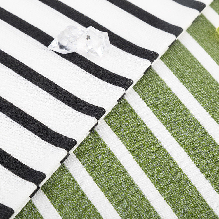 Atmungsaktive und komfortable und hochwertige Hautfreundliche gestreifte Strickstoffe für Polo-Shirt