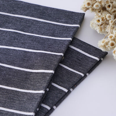 Komfortabel und hochwertig, langlebig, moderat elastisch, gestreiftes Strickgewebe für Polo-Shirt