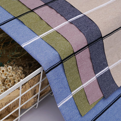 Ein guter Preis. Weiches und Hautfreundliches und Modisches gestreiftes Strickgewebe für Polohemden Online