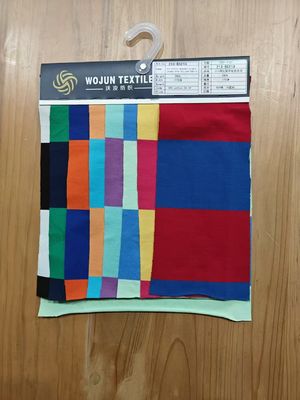 Ein guter Preis. Atmungsaktive und hautfreundliche und glatte gestreifte Stoffe für T-Shirts Online