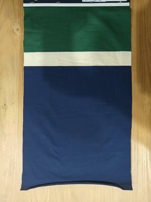 Komfortabel und verschleißfest, atmungsaktiv, gestreiftes Stoff für Polo-Shirt