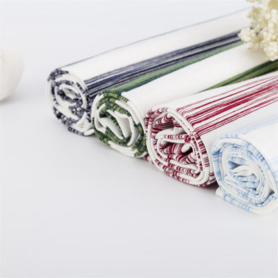 Ein guter Preis. Umweltfreundliche, elastische, glatte und weiche gestreifte Strickstoffe 100 kg für T-Shirts Online