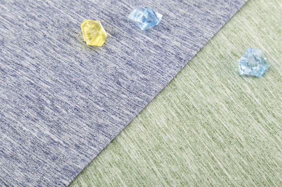 Ein guter Preis. Hautfreundlich und umweltfreundlich und gesund gestreifter Stoff für T-Shirts Online