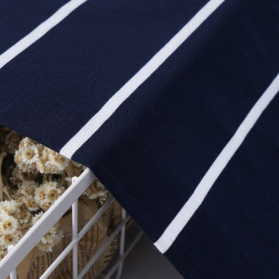 Ein guter Preis. Komfortable Pflege und glatte einfache gestreifte Strickgewebe für den Freizeitgebrauch Online