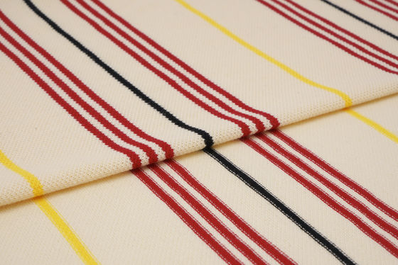 Ein guter Preis. Texturisiertes, atmungsaktives, gesundes und langlebiges gestreiftes Strickgewebe für T-Shirts Online