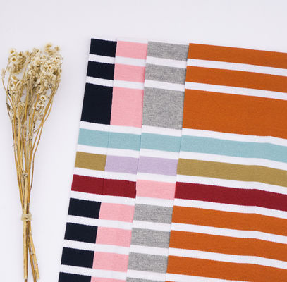 Ein guter Preis. Gesunder, bequemer und atmungsaktiver gestreifter Strickstoff für T-Shirts Online