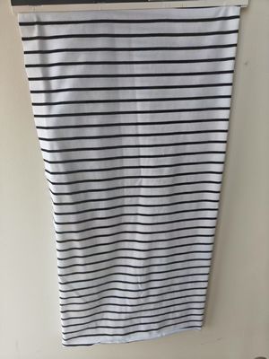 Ein guter Preis. Atmungsaktiv und komfortabel nicht leicht zu verblassen gestreiftes Material Stoff für T-Shirt Online