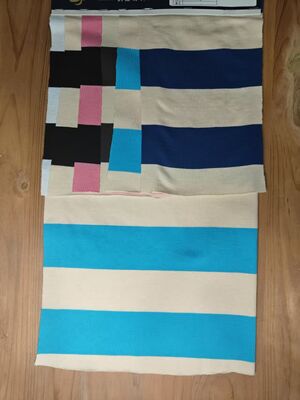 Ein guter Preis. Reine Baumwolle, bequeme, atmungsaktive und hautfreundliche gestreifte Strickstoffe für Polohemden Online